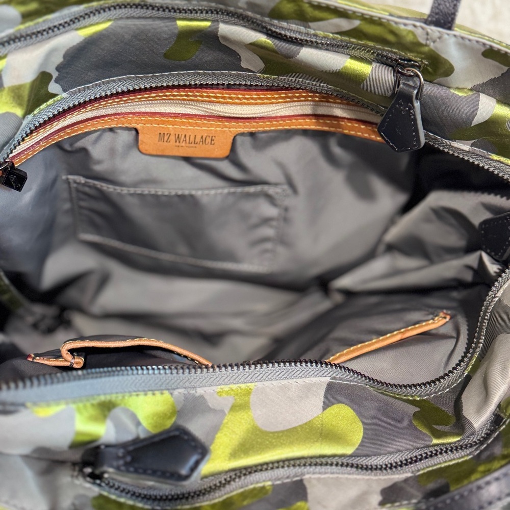 Mz Wallace Bowery Quatro Large Tote Chartreuse Green Gray Citrus Citron Bag - Picture 9 of 15